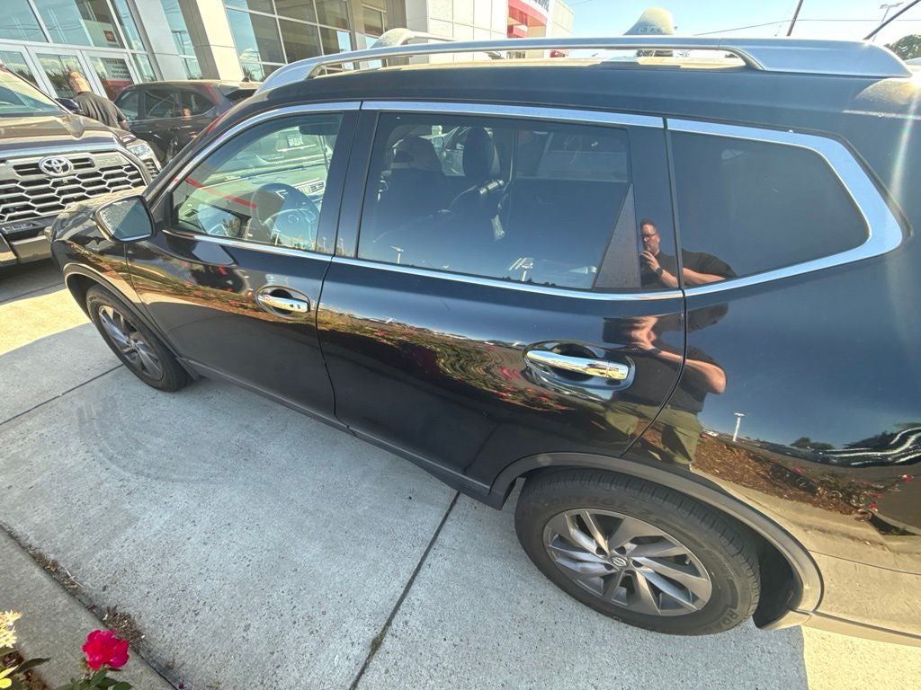 2016 Nissan Rogue SL