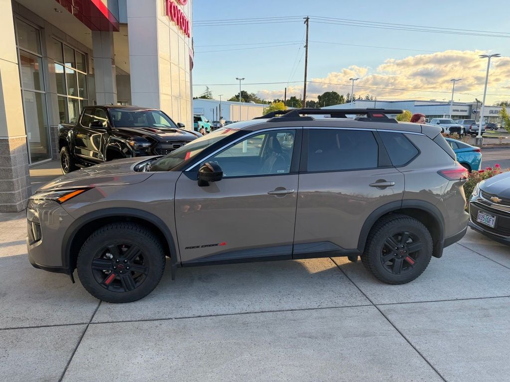 2025 Nissan Rogue Rock Creek