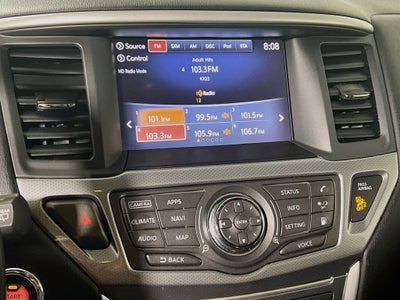 2019 Nissan Pathfinder SL