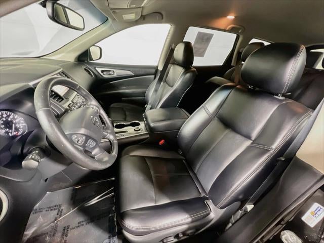2019 Nissan Pathfinder SL
