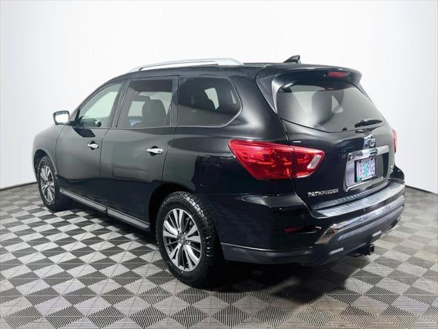 2019 Nissan Pathfinder SL