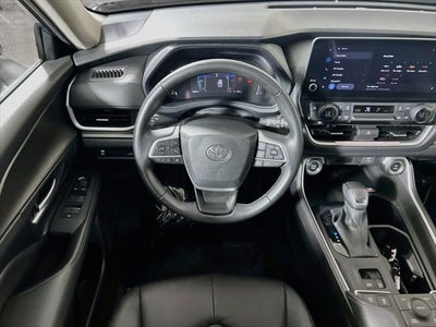 2025 Toyota Grand Highlander XLE