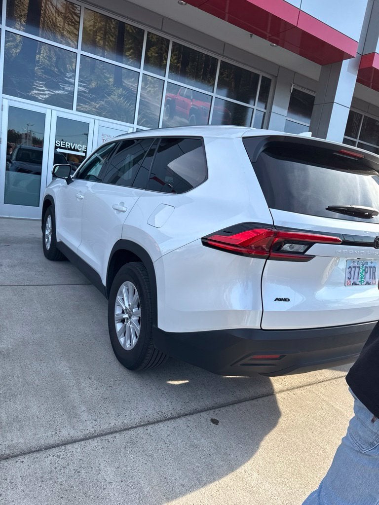 2024 Toyota Grand Highlander XLE