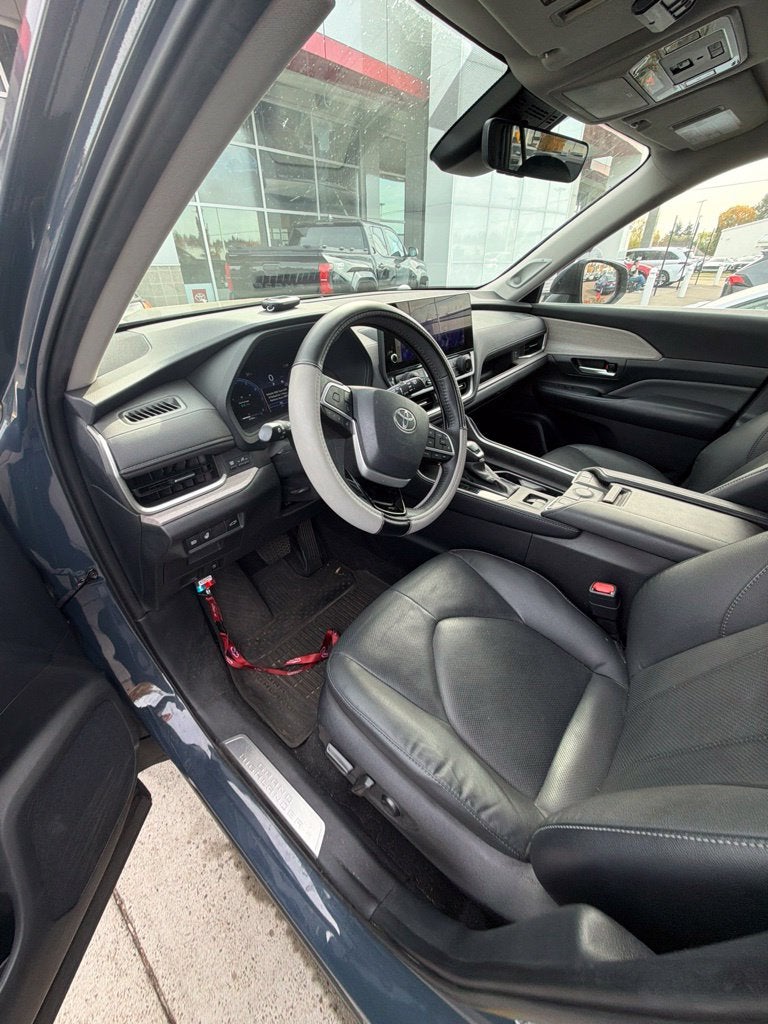 2024 Toyota Grand Highlander Limited