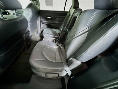 2025 Toyota Grand Highlander XLE