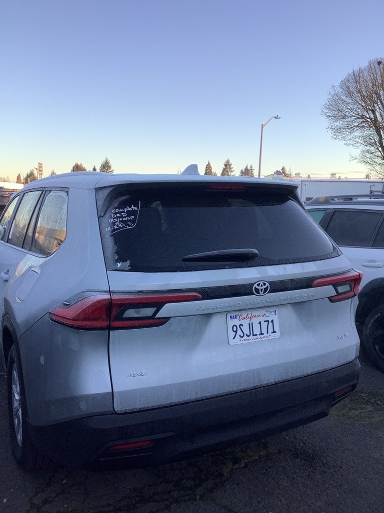 2025 Toyota Grand Highlander XLE