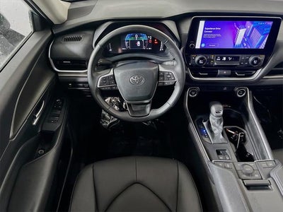 2025 Toyota Grand Highlander XLE