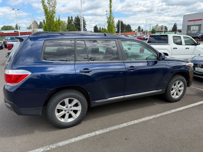 2013 Toyota Highlander SE