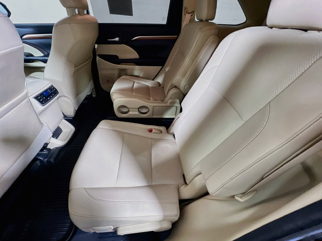 2017 Toyota Highlander Hybrid Limited Platinum