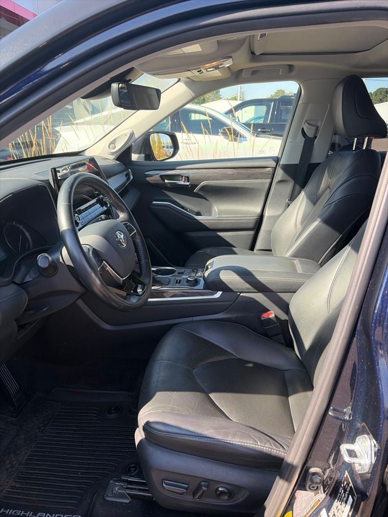2020 Toyota Highlander Limited