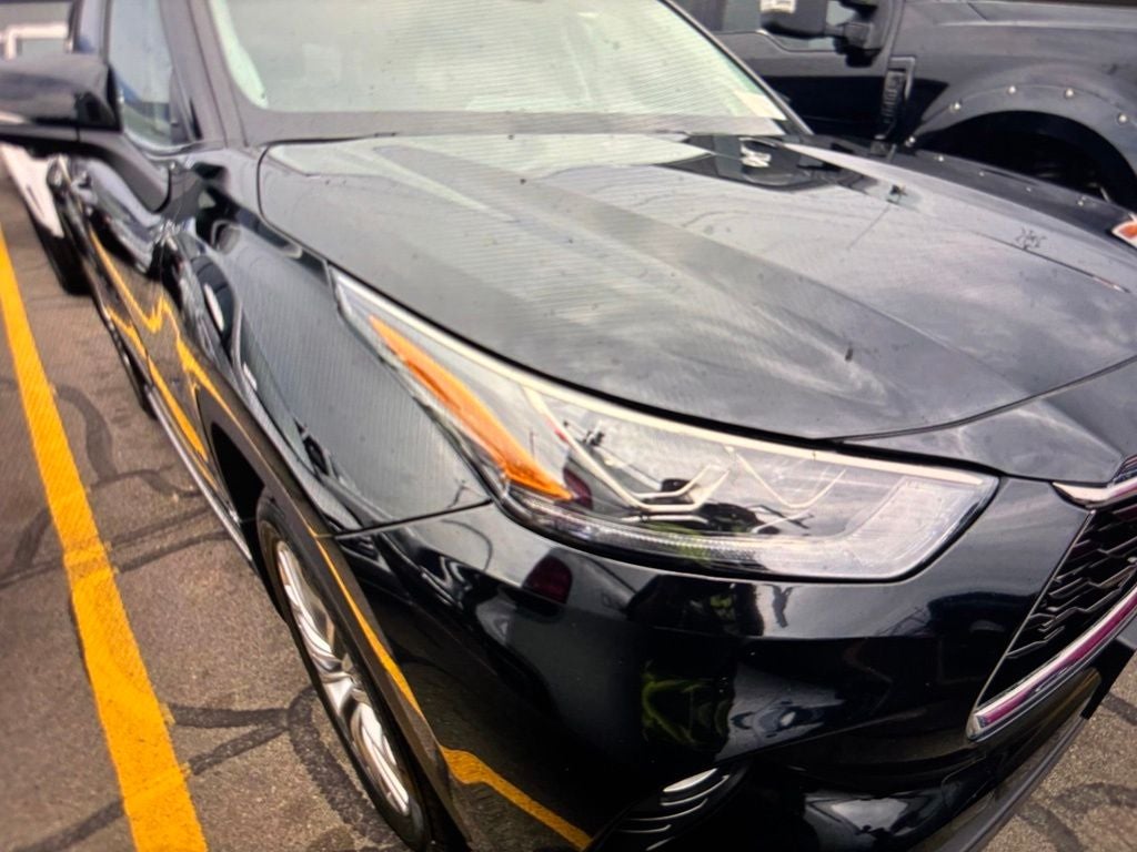 2024 Toyota Highlander Hybrid Platinum