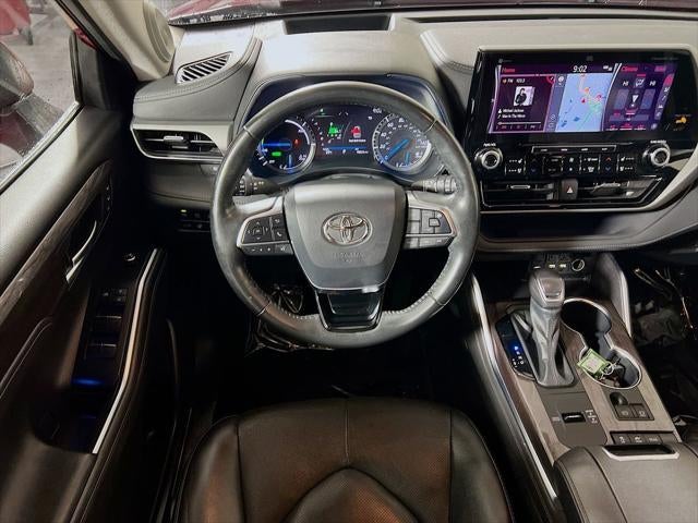 2021 Toyota Highlander Hybrid Platinum