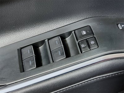 2023 Toyota Highlander Hybrid Platinum