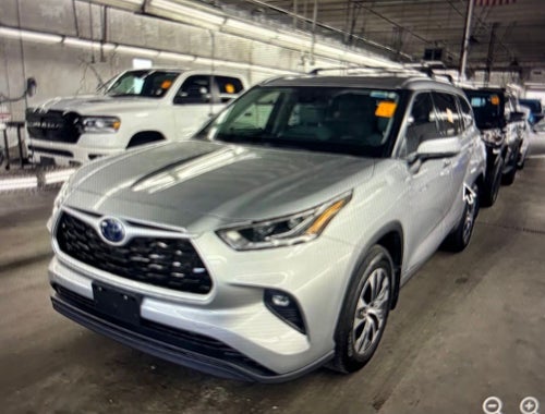 2021 Toyota Highlander Hybrid XLE
