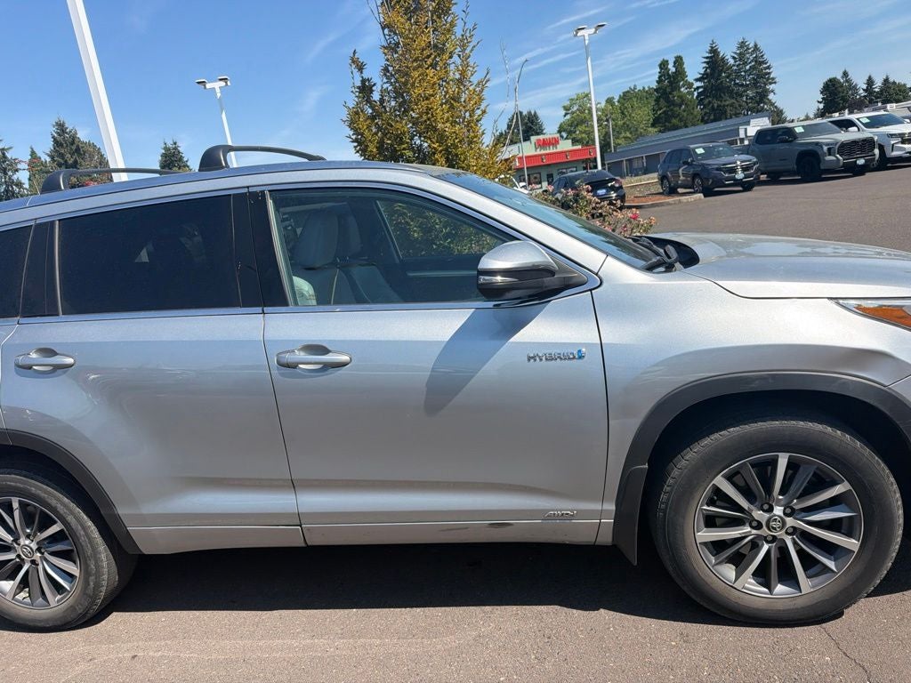 2018 Toyota Highlander Hybrid XLE