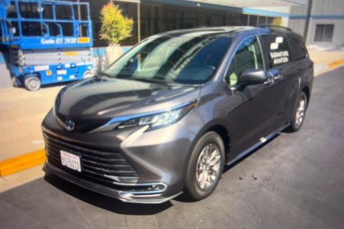 2023 Toyota Sienna XLE 7 Passenger
