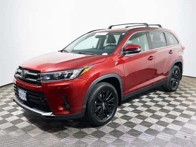 2019 Toyota Highlander SE
