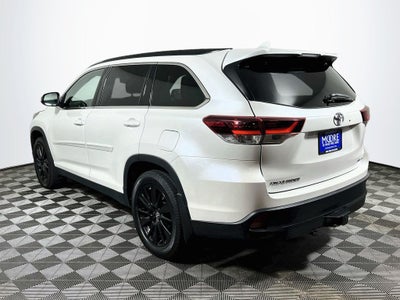 2019 Toyota Highlander SE