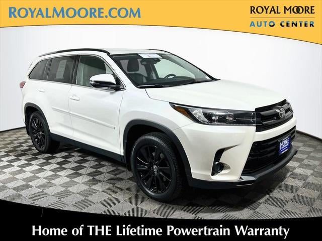 2019 Toyota Highlander SE