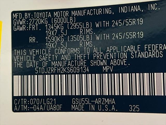 2019 Toyota Highlander SE