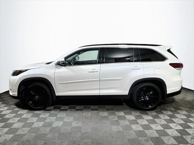 2019 Toyota Highlander SE