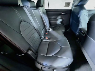 2026 Toyota Highlander Hybrid XLE