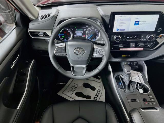2026 Toyota Highlander Hybrid XLE