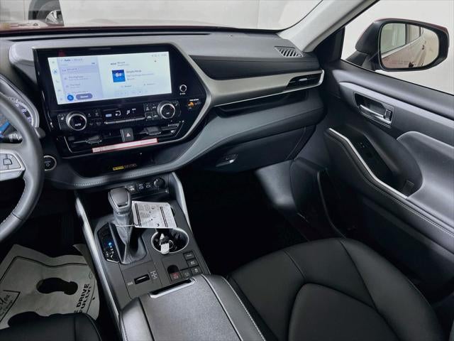 2026 Toyota Highlander Hybrid XLE