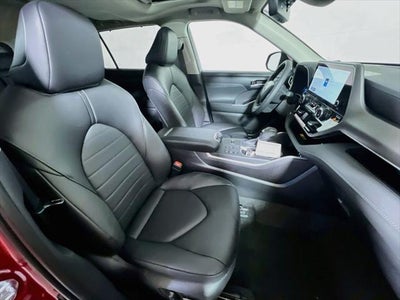 2026 Toyota Highlander Hybrid XLE