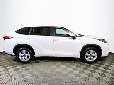 2023 Toyota Highlander L