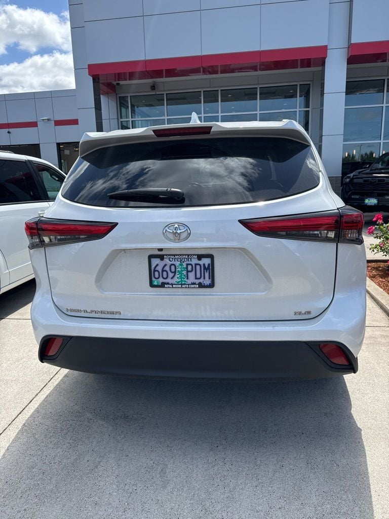 2023 Toyota Highlander L