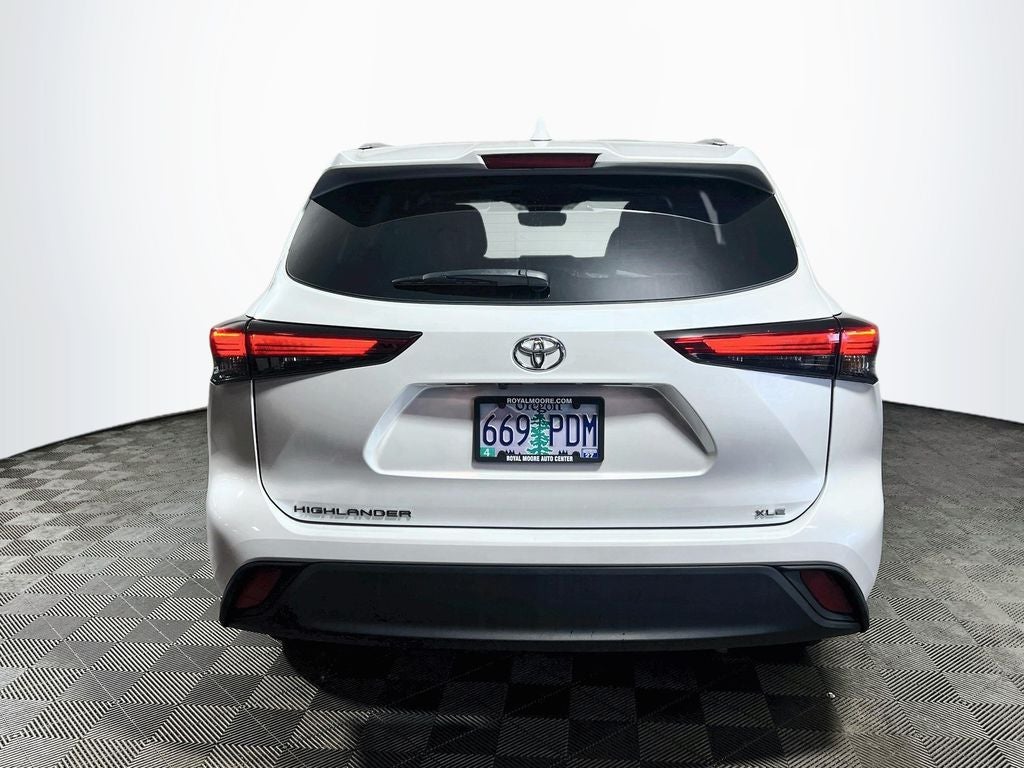2023 Toyota Highlander XLE