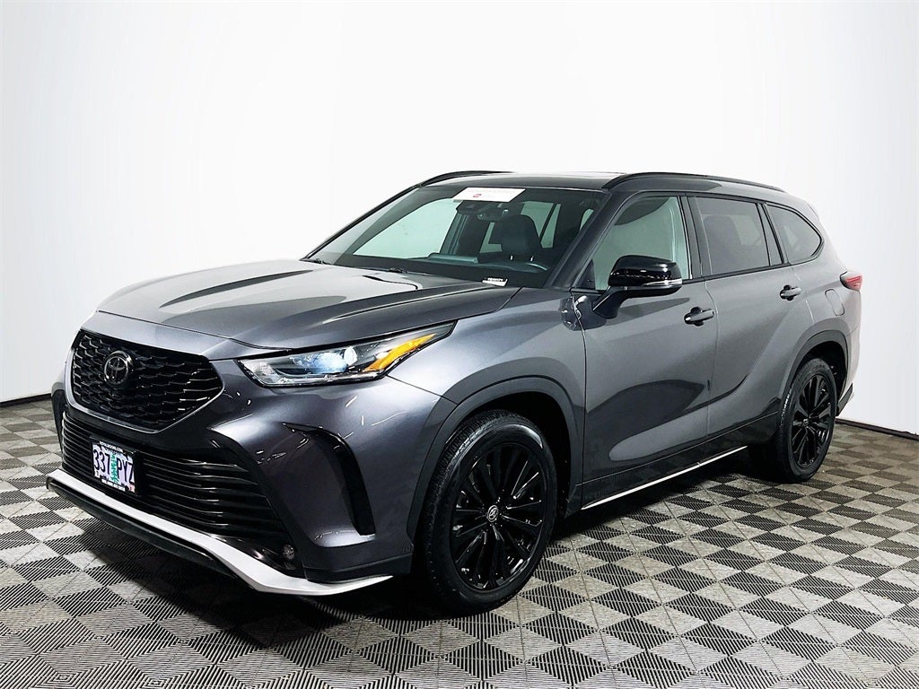 2024 Toyota Highlander XSE