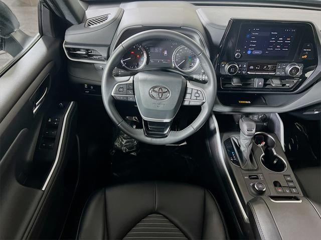2024 Toyota Highlander XSE
