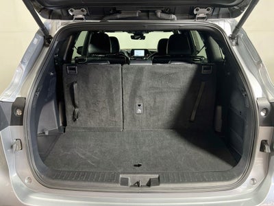2025 Toyota Highlander XSE