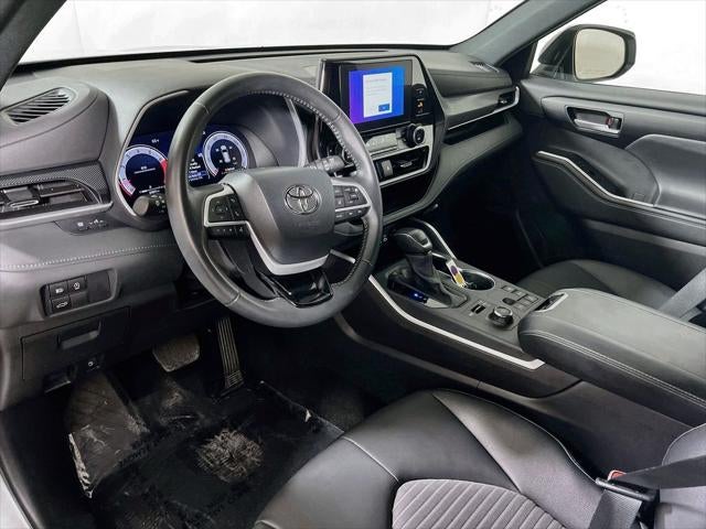 2025 Toyota Highlander XSE