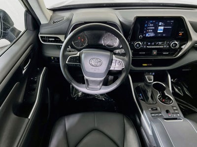 2025 Toyota Highlander XLE