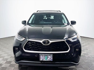 2023 Toyota Highlander LE