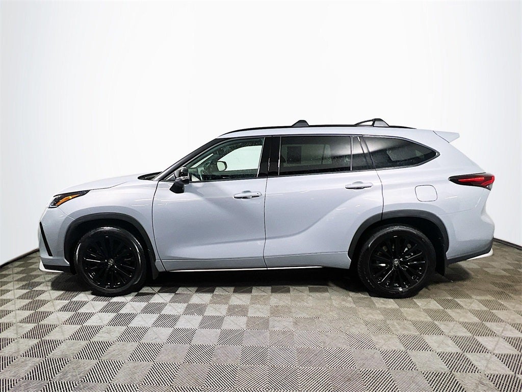 2025 Toyota Highlander XSE