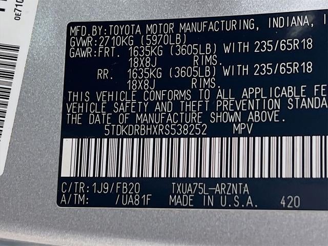 2024 Toyota Highlander LE