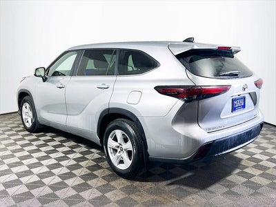2024 Toyota Highlander LE