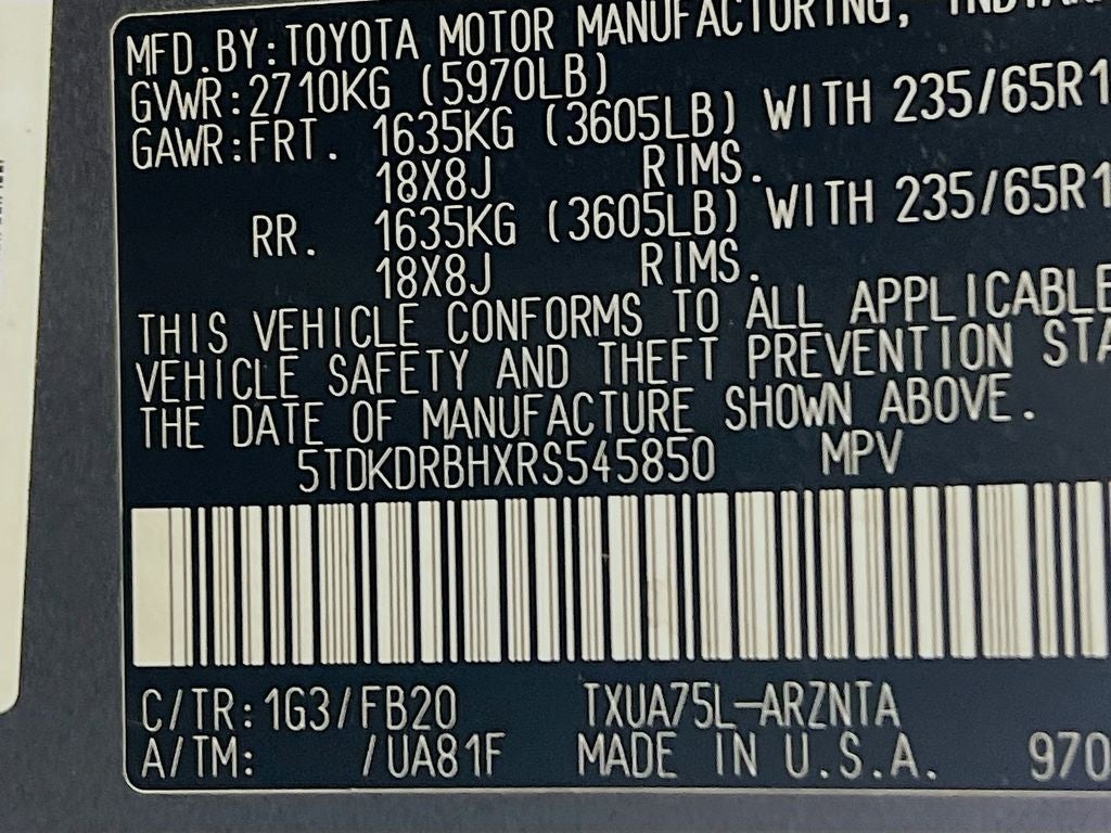2024 Toyota Highlander LE