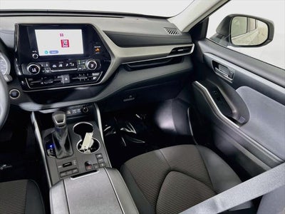 2025 Toyota Highlander LE