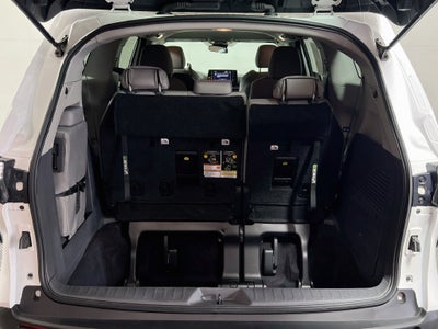 2023 Toyota Sienna LE 8 Passenger