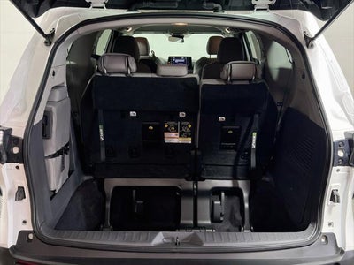 2023 Toyota Sienna LE 8 Passenger