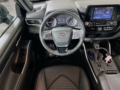 2022 Toyota Highlander XSE