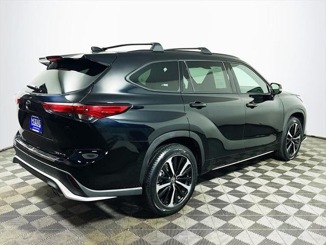 2022 Toyota Highlander XSE