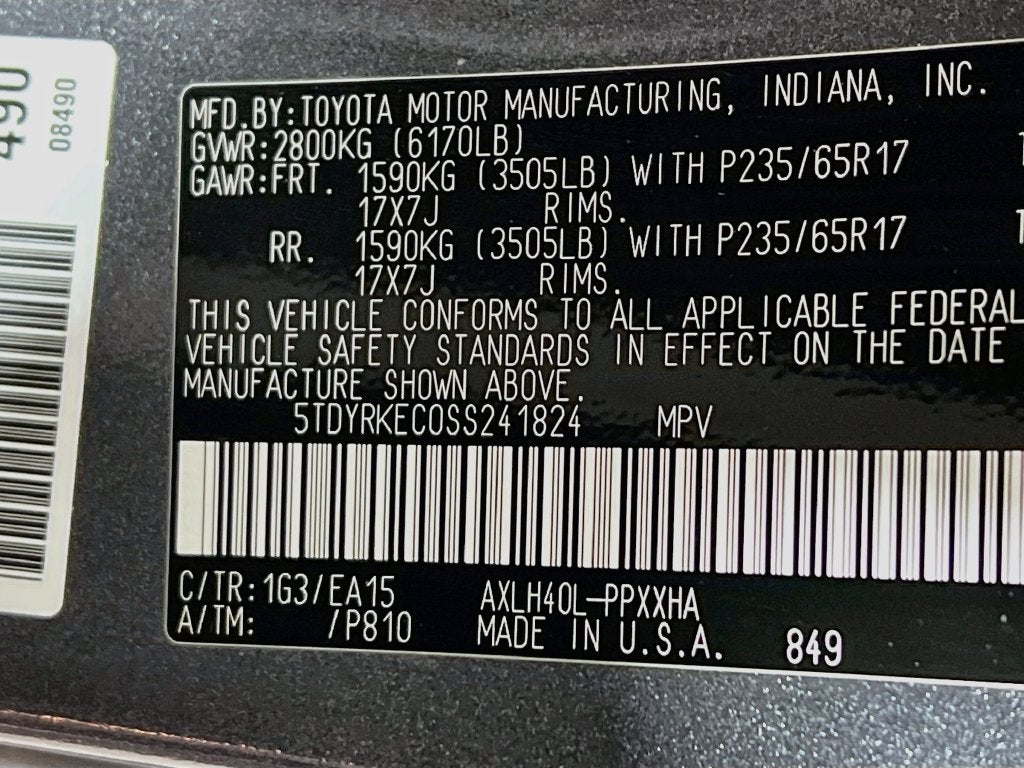 2025 Toyota Sienna XLE 8 Passenger