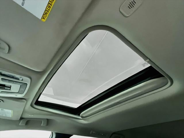 2025 Toyota Sienna XLE 8 Passenger