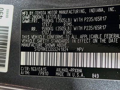 2025 Toyota Sienna XLE 8 Passenger